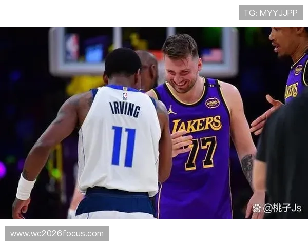 湖人队力克勇士提前晋级西部决赛 詹姆斯和浓眉合力引领胜利